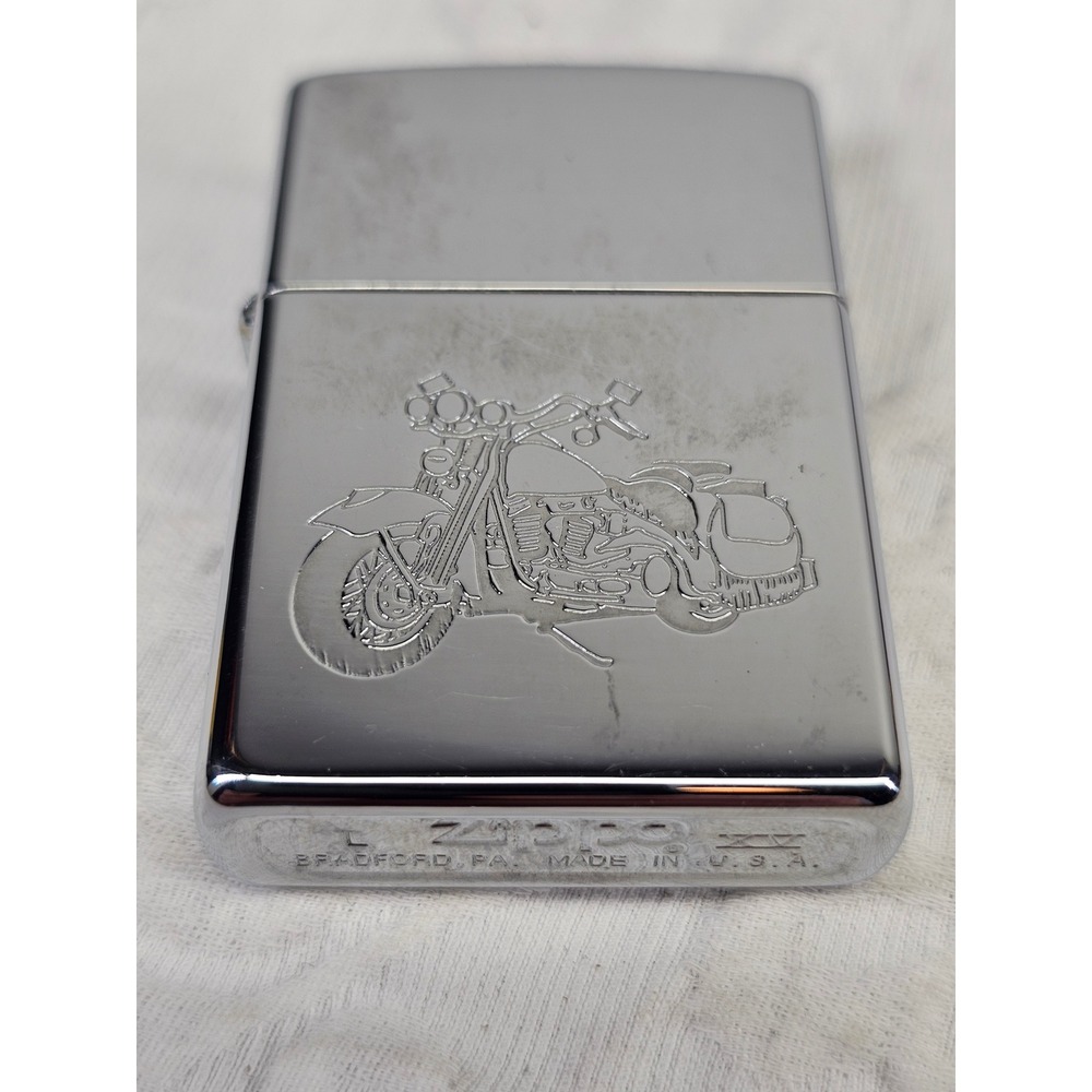 VTG RARE 1999 ZIPPO LIGHTER CHROME ENGRAVED HD HARLEY DAVIDSON MOTORCYCLE